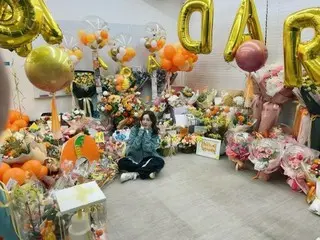 元「2NE1」DARA、誕生日に大量の花のプレゼント… 花屋さんができそう！