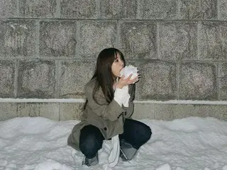ユン・ウネ、雪遊びを楽しむ女神登場