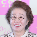 ミナリ ユン・ヨジョン