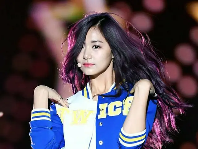 TWICE　ツウィ、「2016 K-POP World Festival」。