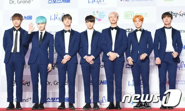 「ソウル歌謡大賞」レッド・カーペットの「防弾少年団」(BTS)