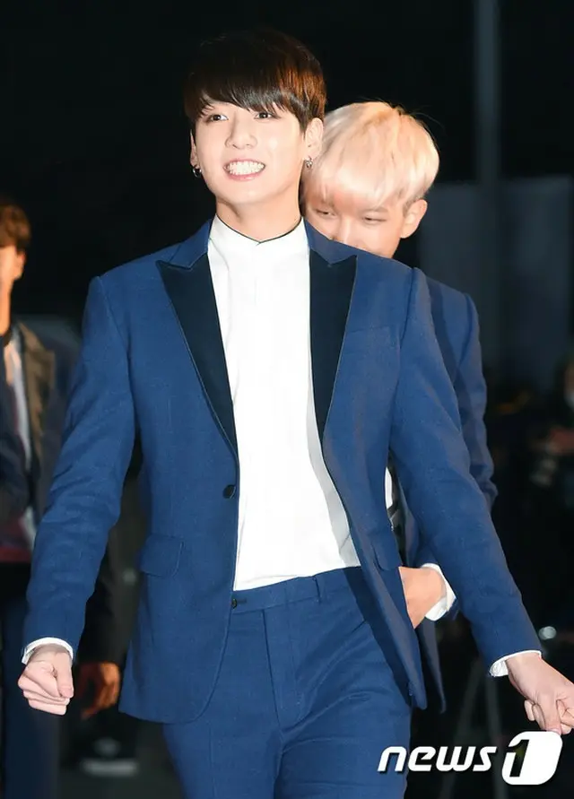 「ソウル歌謡大賞」レッド・カーペットの「防弾少年団」(BTS)
