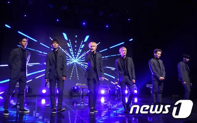 「TEENTOP」の「RED POINT」ショーケース