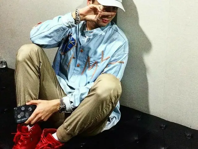 「VIXX」ラビ、SNS更新。