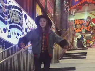 「2NE1」ダラ、ピアノ演奏中