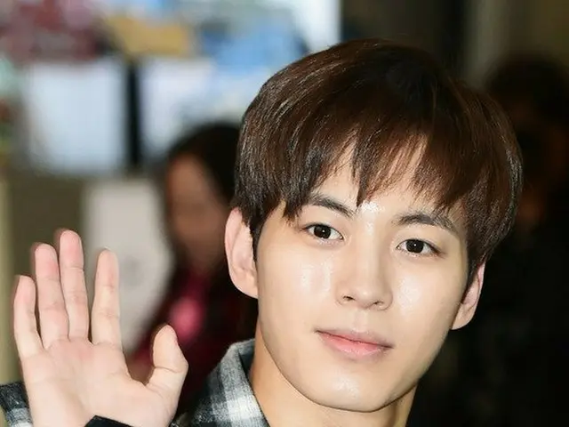 VIXX、出国。