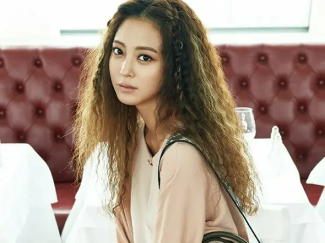 女優ハン・イェスル、画報公開。