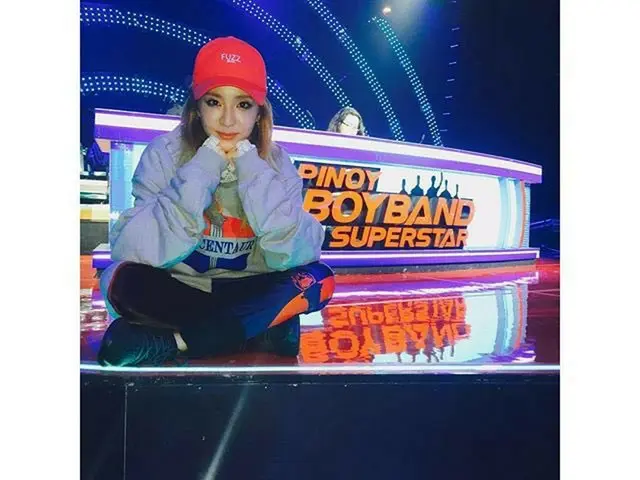 2NE1 ダラ、「Pinoy Boyband Superstar!」出演中。