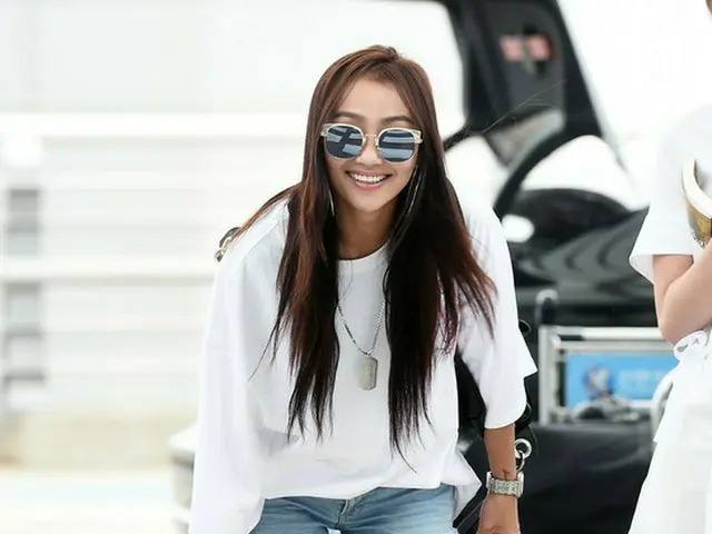 「SISTAR」が上海で開かれる「スペシャルM COUNTDOWN in China」参加のため、出国している。