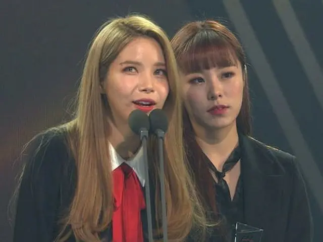 「B.A.P」＆「MAMAMOO」、「2016 Asia Artist Awards」歌手部門ベストエンターテイナー賞受賞。