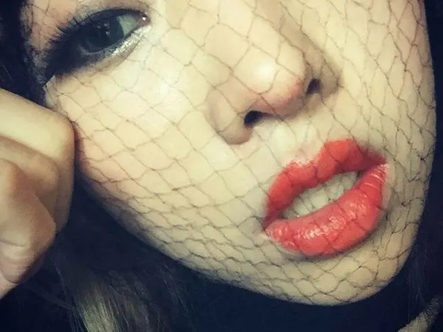 2NE1 出身MINZY、CGではない。