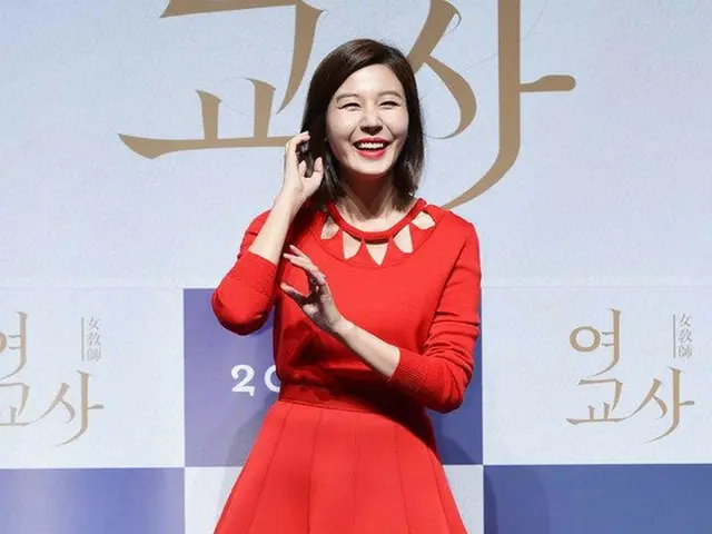 女優キム・ハヌル、映画「女教師」制作発表会。