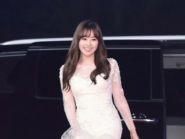 SECRET　ジウン、女優ソン・ジウンとしてレッドカーペット参加。