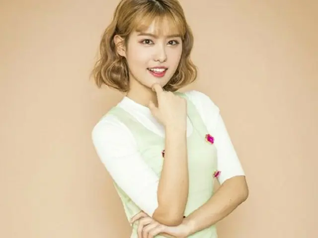 MOMOLAND、画報公開