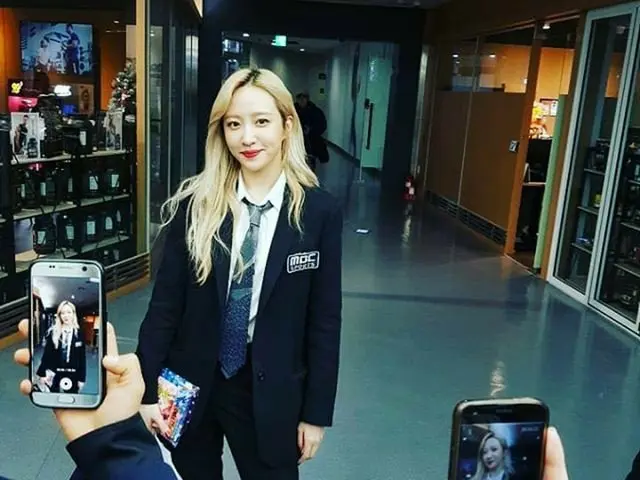 EXID ハニ、ボウリングの解説