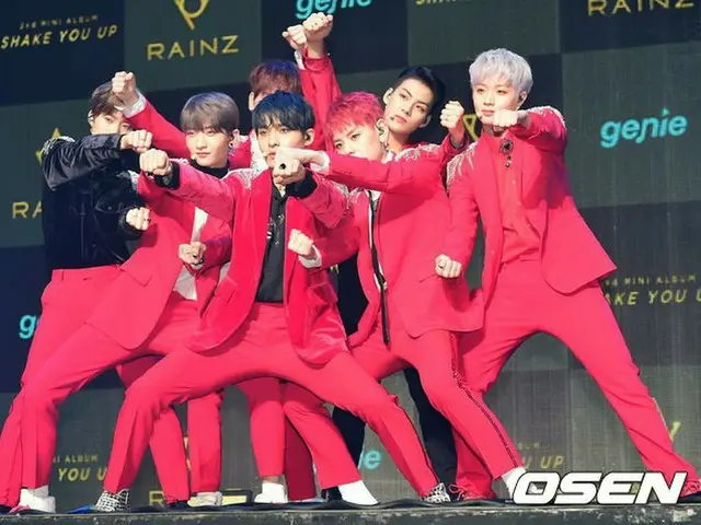 RAINZ、ニューアルバム「SHAKE YOU UP」のショーケース開催