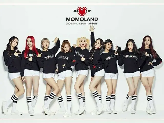 MOMOLAND、平昌冬季オリンピックG-10特集生放送で新曲「BBoom BBoom」の大規模ステージパフォーマンスを披露