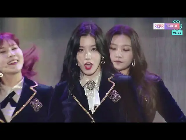 PRISTIN  - INTRO +  WEE WOO  @ ソウル歌謡大賞    
