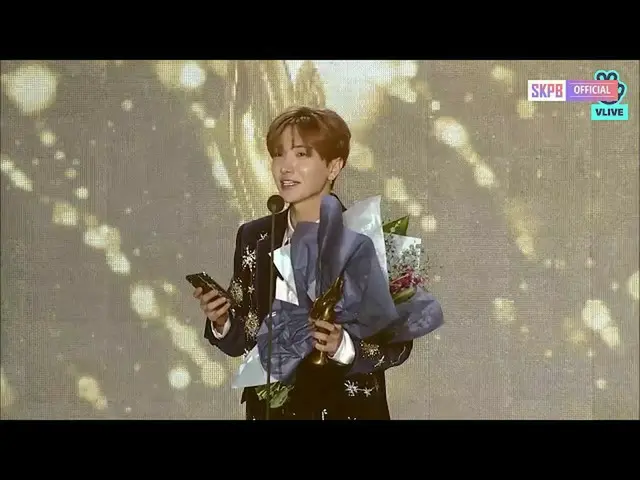 SHINee テミン TAEMIN、「人気賞」受賞