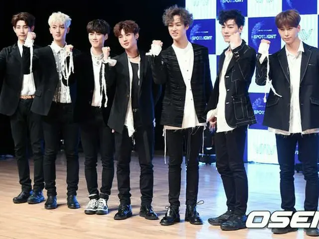 グループVAV、3rdミニアルバム「SPOTLIGHT」ショーケースを開催