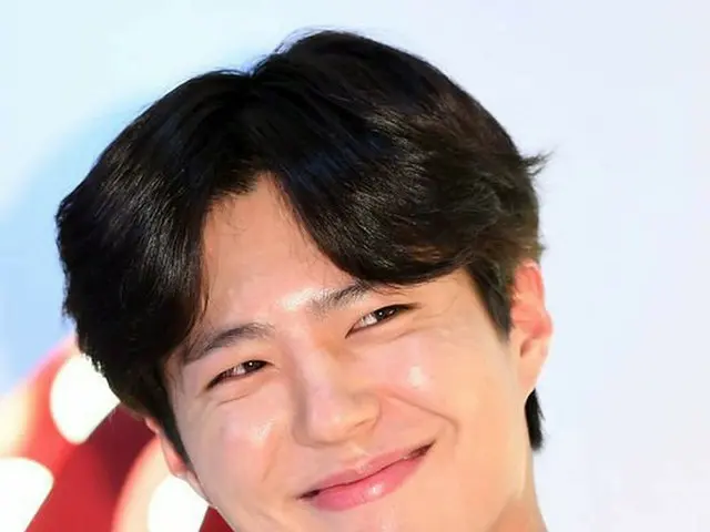 俳優パク・ボゴム、「コカ・コーラ ジャイアント自販機」オープニングイベントに出席