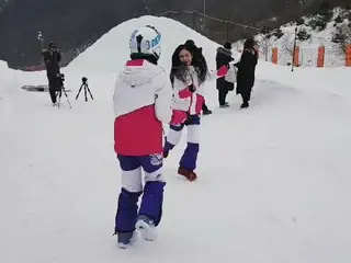 【I公式】GFRIEND、雪原で遊ぶ方法