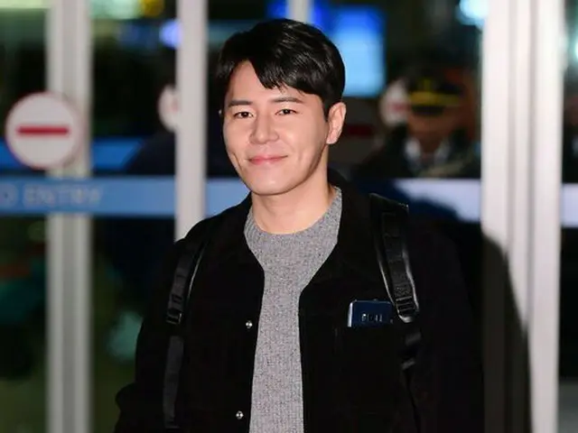 俳優イ・ギュヒョン、出国中