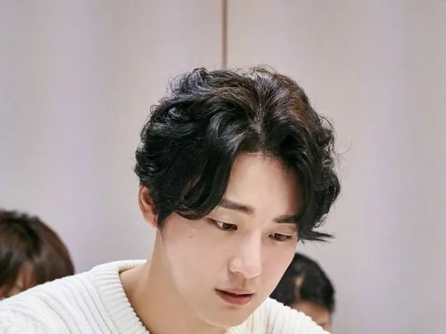 俳優ユン・シユン チン・セヨン チュ・サンウク リュ・ヒョヨンら出演時代劇「大君－愛を描く」台本読み現場公開 。