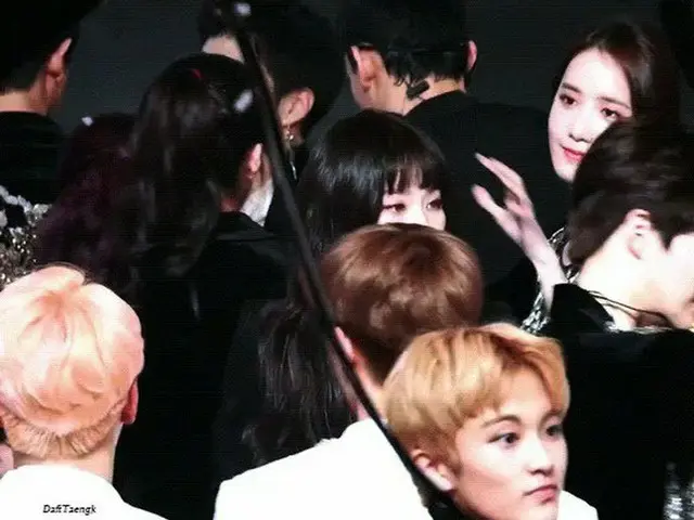 RED VELVET スルギが可愛くて仕方のない少女時代 ユナ、表情が話題