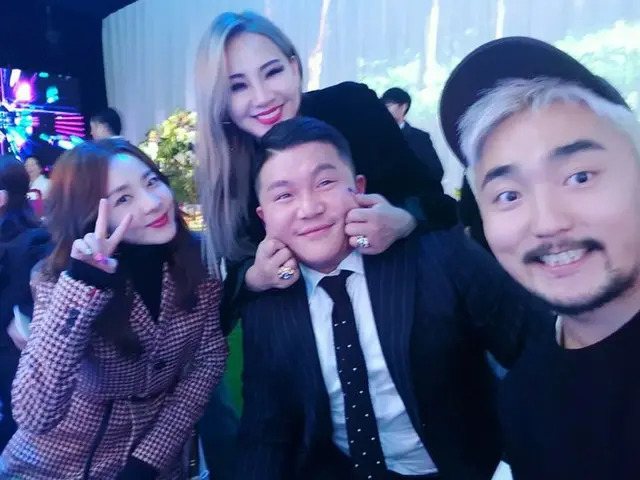 【I公式】2NE1 出身DARA、SNS更新。