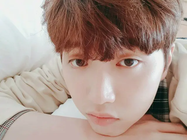 B1A4 サンドゥル、少し「ケロロ軍曹」化？ただ今、寝起きの顔