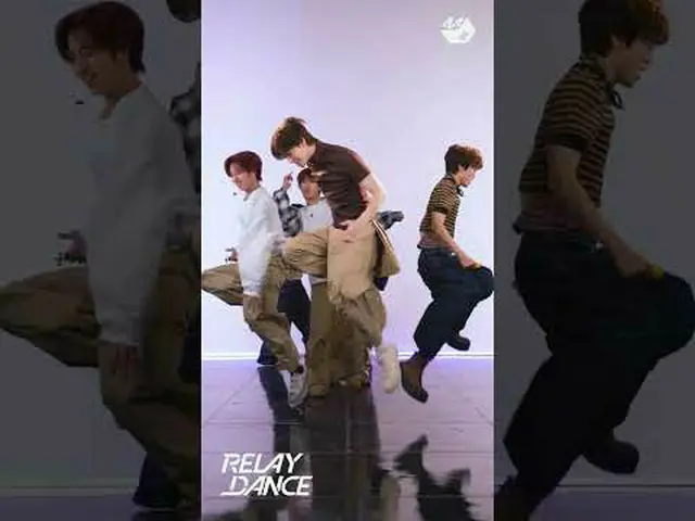 いっぱい入ってみたいCRAVITY_ のレモナードフィーバーリレーダンスMore from #M2? ：D Facebook： X： Instagram： Ti