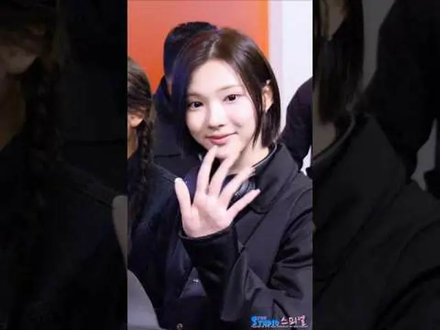 251125 Hearts2Hearts_ _  JIWOO MAMA が空港出発ファンカムを受賞 by 스피넬 * 編集しないでください