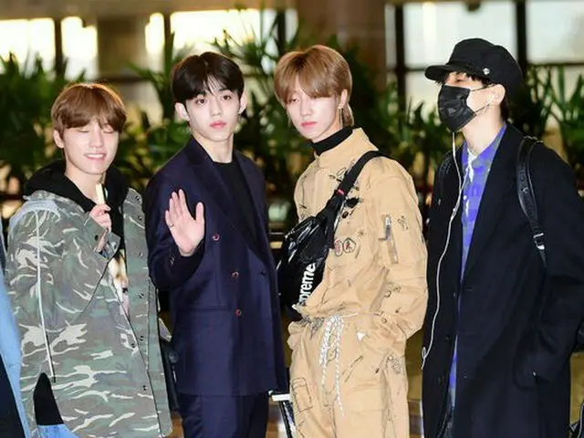 Seventeen、日本へ出国中