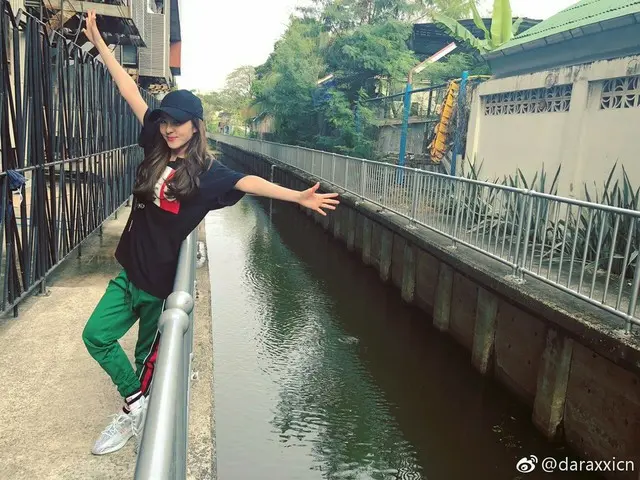 【I公式】2NE1 出身 DARA、SNS更新。