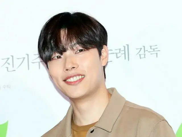 俳優リュ・ジュンヨル、映画「リトル・フォレスト」のVIP試写会に出席
