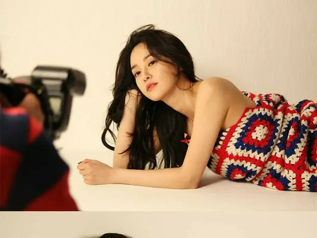 「BIGBANG GD熱愛説」の女優イ・ジュヨン、画報撮影の現場を公開