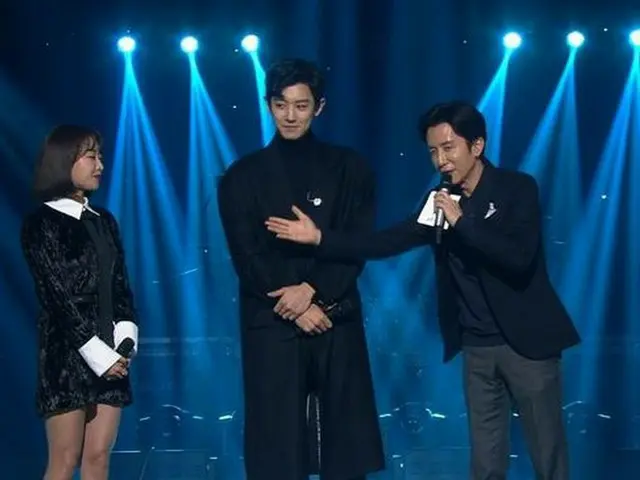 EXO CHANYEOL、平昌五輪・女子カーリング代表のキム・ヨンミ選手に映像メッセージを送る