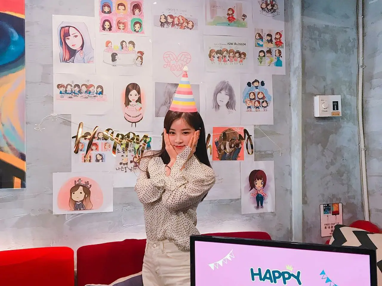 i公式】Apink チョロン [CHORONG]、誕生日のお祝いに感謝。 | wowKorea