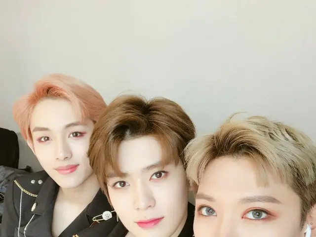【t公式】NCT、表情の練習中。