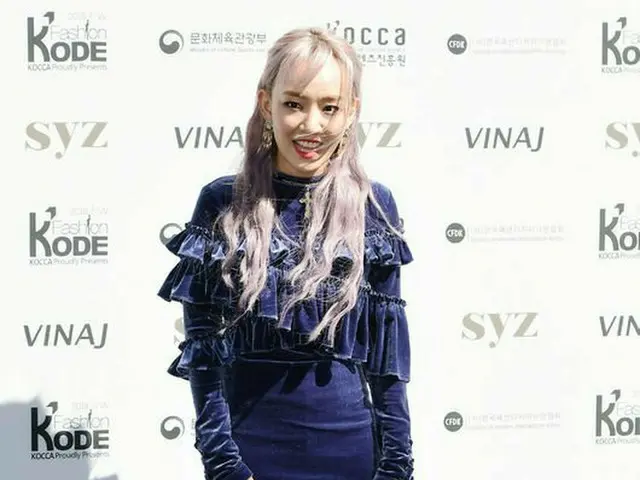 歌手ユンナ、「ファッションコード 2018F/W」に出席中。