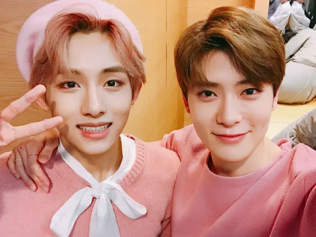 【t公式】NCT、SNS更新。