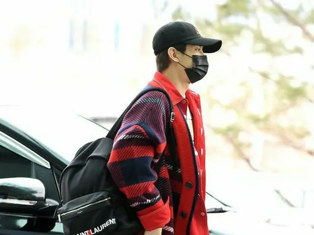VIXX、出国中。