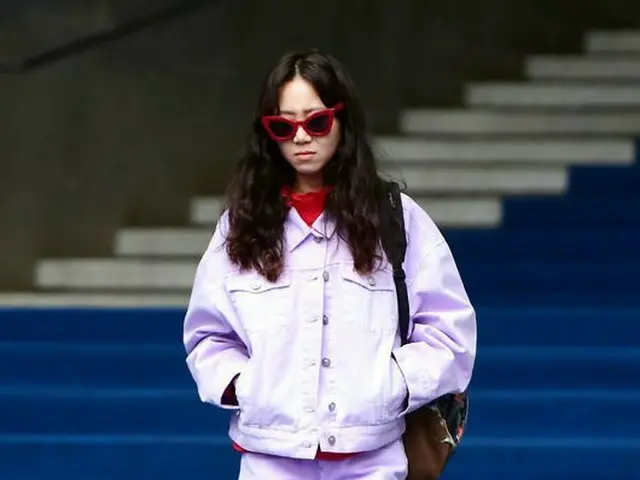 女優コン・ヒョジン、2018F/W「HERA Seoul Fashion Week PUSHBUTTON」コレクションに出席中。
