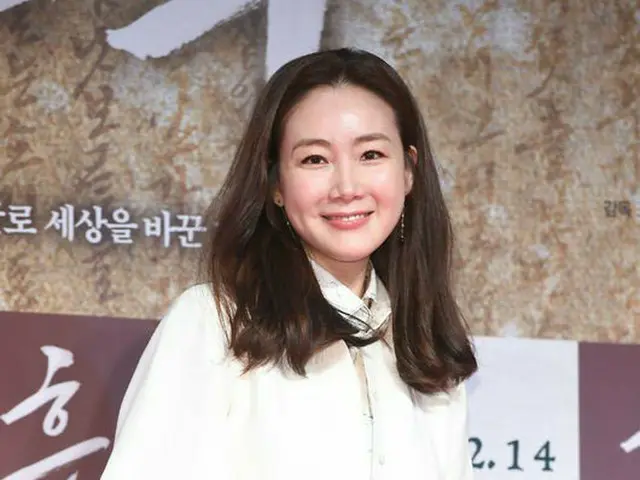 女優チェ・ジウ、電撃結婚を発表。