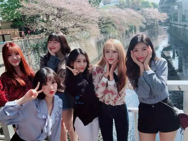 GFRIEND、東京で花見。