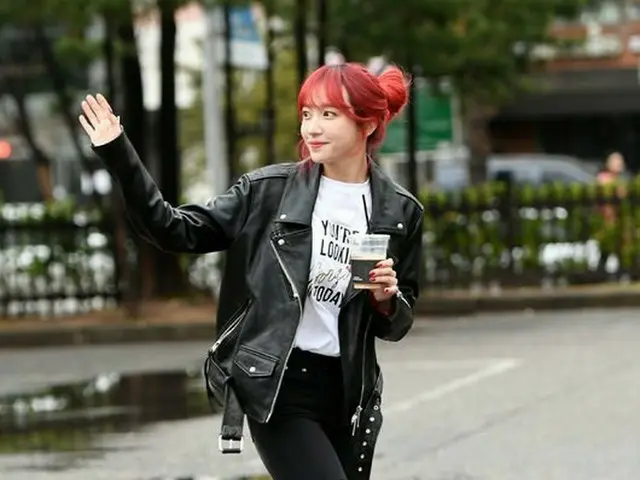 EXID ハニ、音楽放送「ミュージックバンク」出勤中
