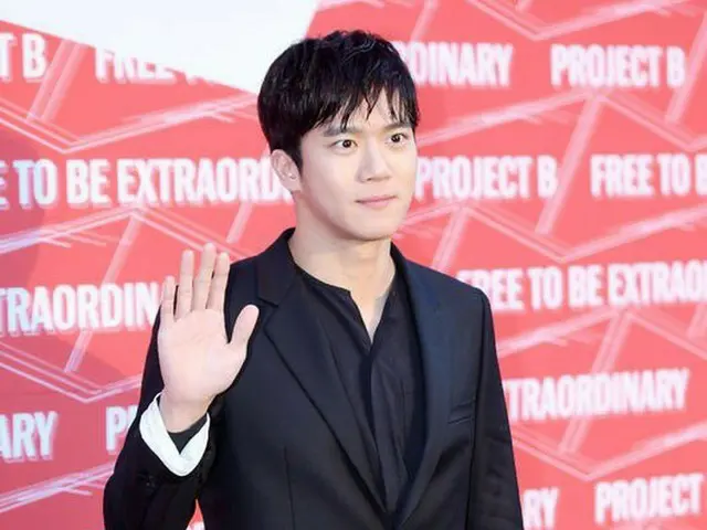 俳優ハ・ソクジン、ブランドフォト行事に参加