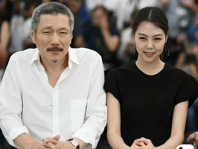 ホン・サンス監督 女優キム・ミニ、17日に韓国で行われる映画「Claire's Camera」マスコミ配給試写会は不参加。