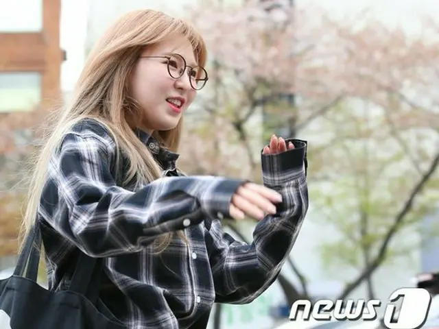 RED VELVET ウェンディ、出勤中